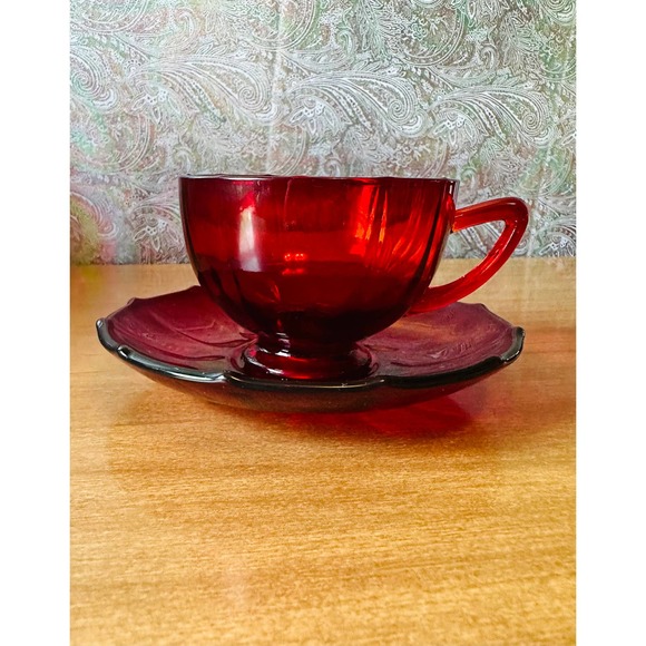 Vintage Ruby Red glass tea cup and saucer set by New Martensville glass - Picture 7 of 10